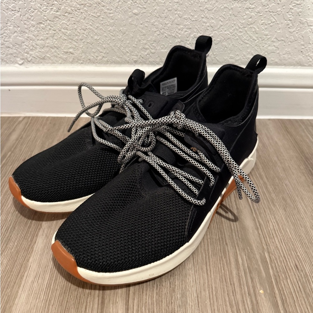 Reebok Black Women’s Knit  Sneakers